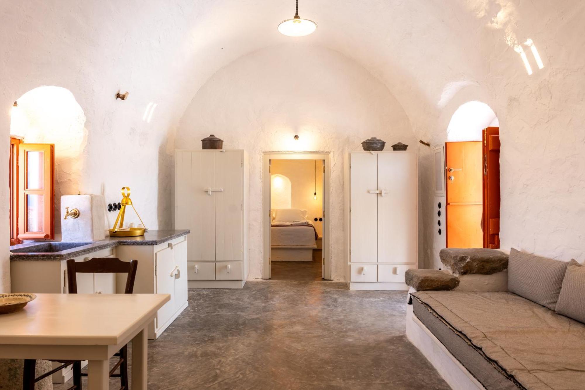 فندق Santa Irini Retreat ثيراسيا المظهر الخارجي الصورة